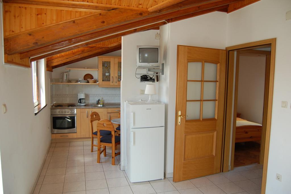 Apartments Bojanic Vodice Quarto foto