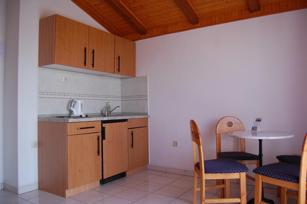 Apartments Bojanic Vodice Quarto foto