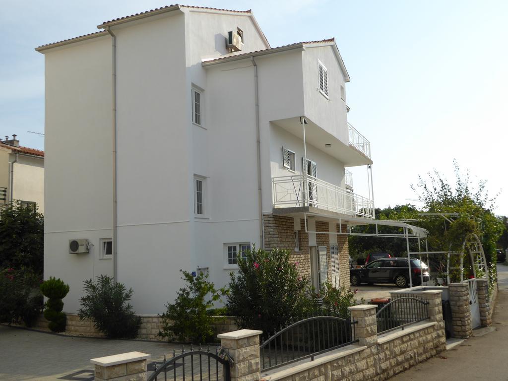 Apartments Bojanic Vodice Exterior foto
