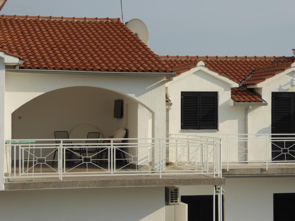 Apartments Bojanic Vodice Exterior foto